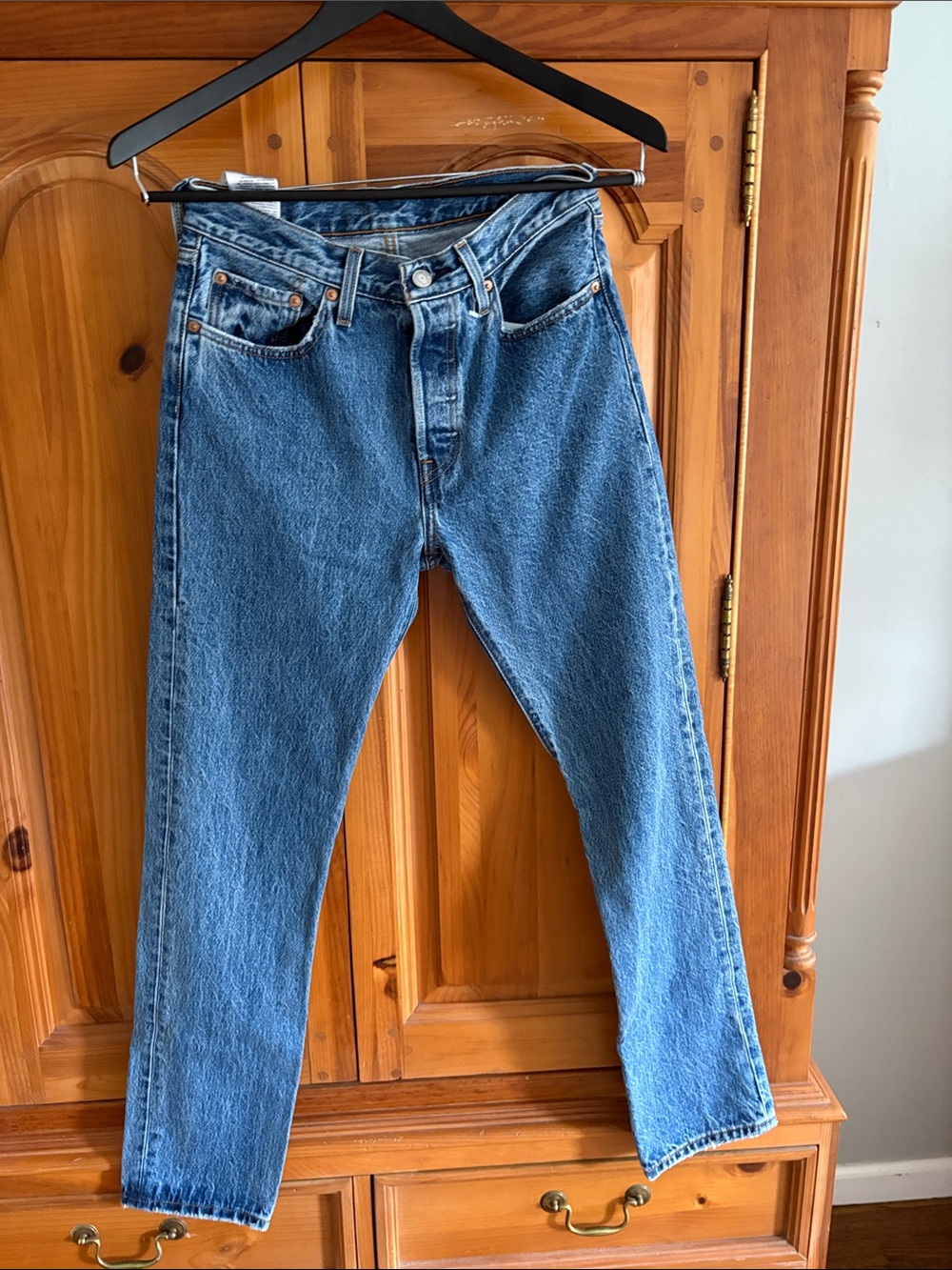 Levi's 501 Straight Leg Jeans - Medium Blue Wash 27x32 NWOT